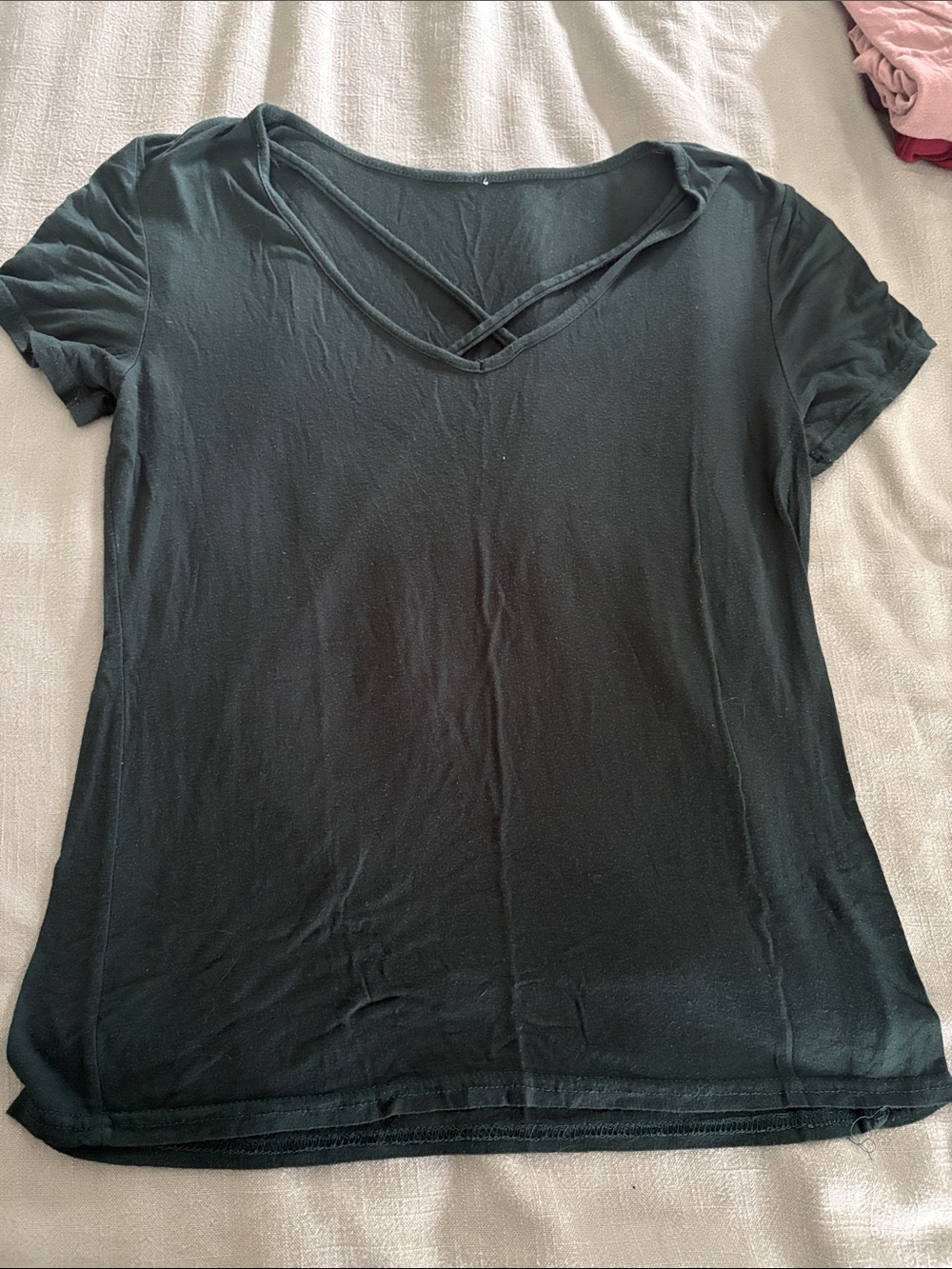 Women's Green Crisscross V-Neck Short Sleeve Top